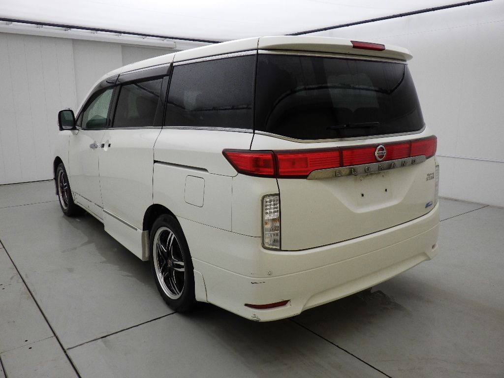 2011 Nissan Elgrand 4WD 250ハイウェイスター 7人 auction photo 5