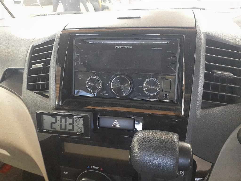 2011 Nissan Roox Gリミテッド auction photo 12