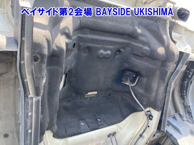 2010 Isuzu Forward コンテナセンヨウ auction photo 6