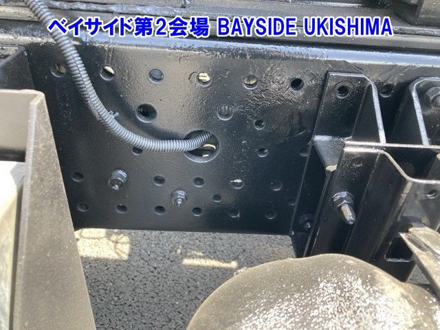 2010 Isuzu Forward コンテナセンヨウ auction photo 9