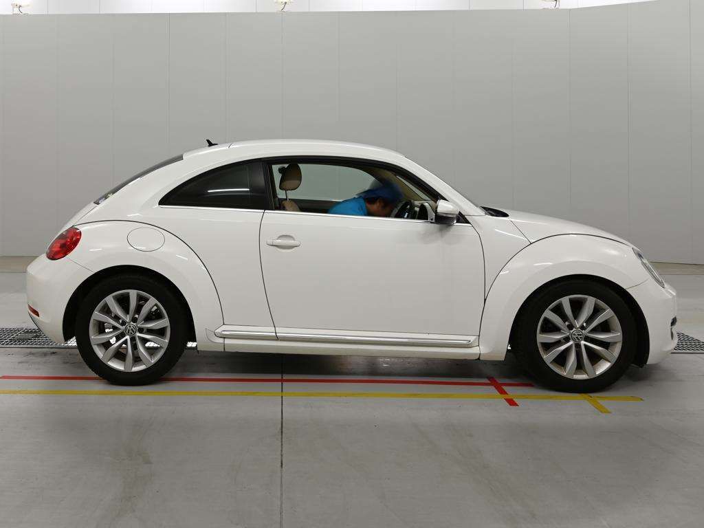 2013 Volkswagen VW ザ・ビートル デザインレザーパッケージ auction photo 3