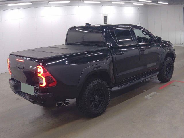2023 Toyota Hilux Z GR Sport 4WD auction photo 5