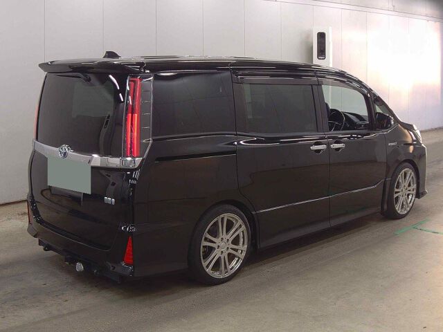 2019 Toyota Noah HV SI auction photo 5