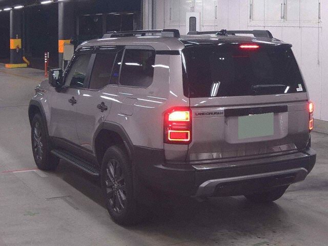 2025 Toyota Land Cruiser 250 ZX 4WD auction photo 2