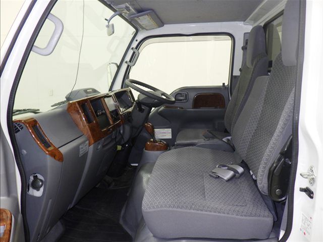 2020 Isuzu Elf Flatbed auction photo 8