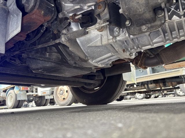 2007 Isuzu Elf コウショサギョウ auction photo 11