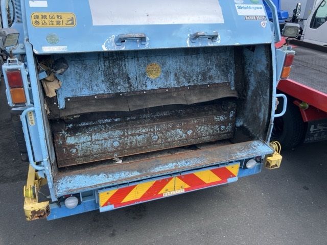 2013 Isuzu Elf auction photo 21