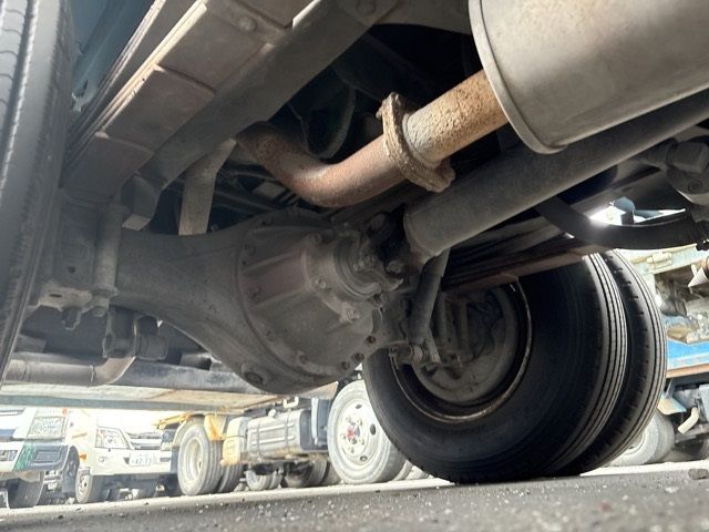 2013 Isuzu Elf auction photo 10