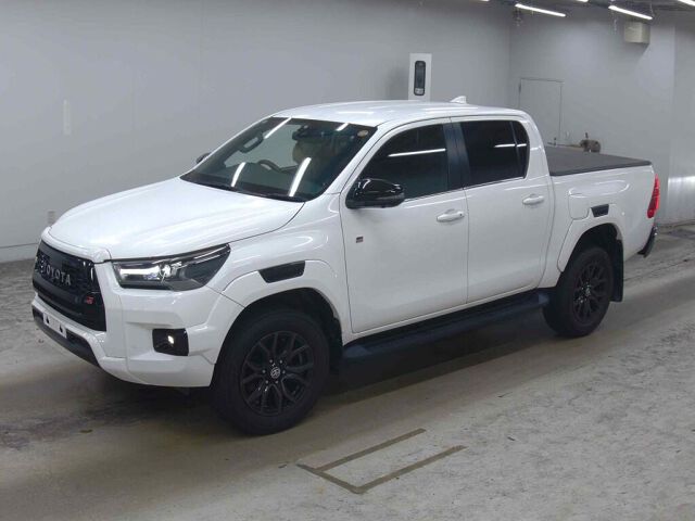 2023 Toyota Hilux Z GR Sport 4WD auction photo 4