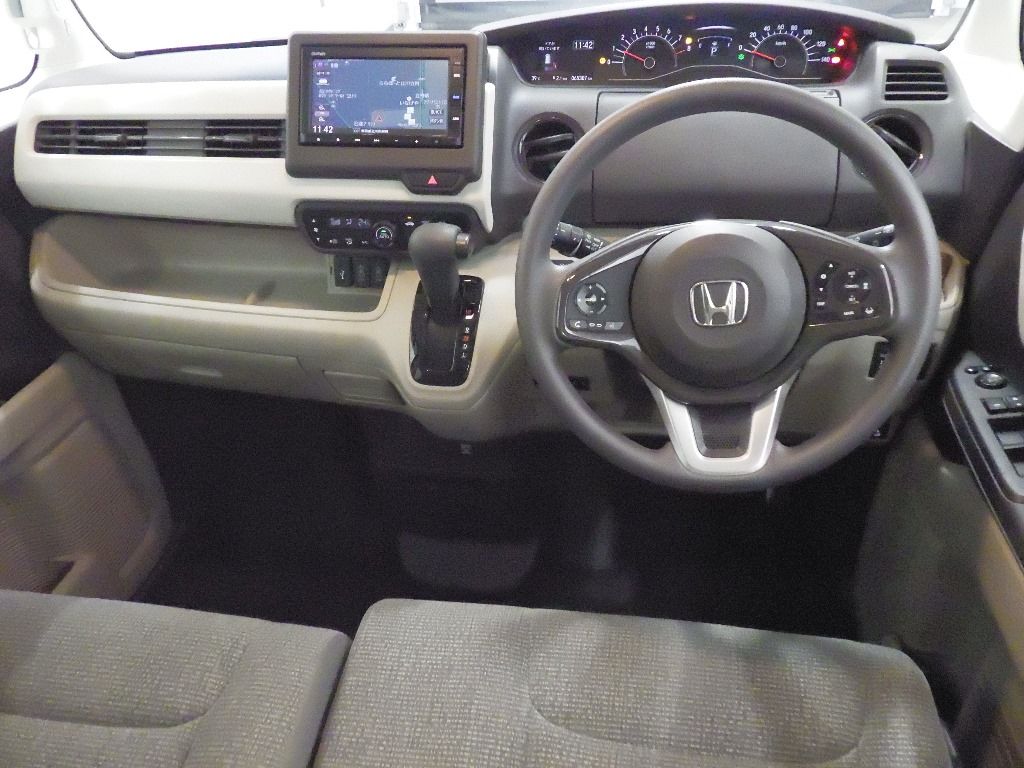 2019 Honda N-BOX G Lホンダセンシング auction photo 3