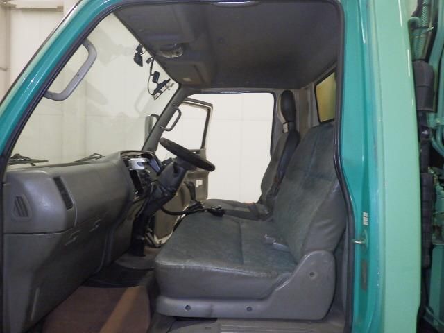 2001 Mitsubishi Fuso Canter Garbage truck auction photo 8