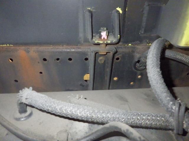 2001 Mitsubishi Fuso Canter Garbage truck auction photo 4