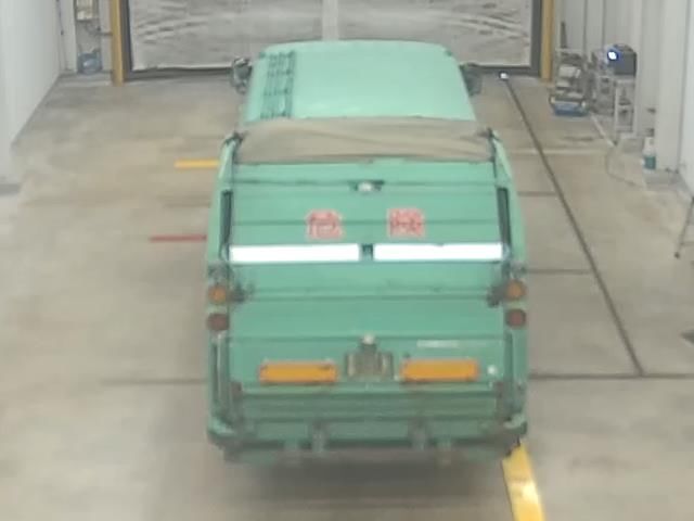 2001 Mitsubishi Fuso Canter Garbage truck auction photo 3