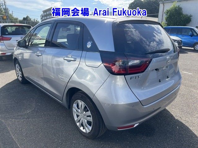 2022 Honda Fit ワゴン BASIC auction photo 2