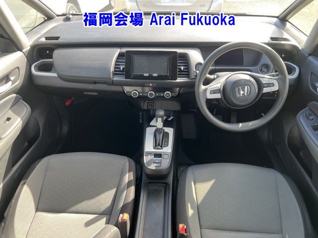 2022 Honda Fit ワゴン BASIC auction photo 3