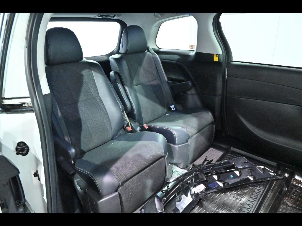 2014 Toyota Estima アエラスプレミアムエディション auction photo 7