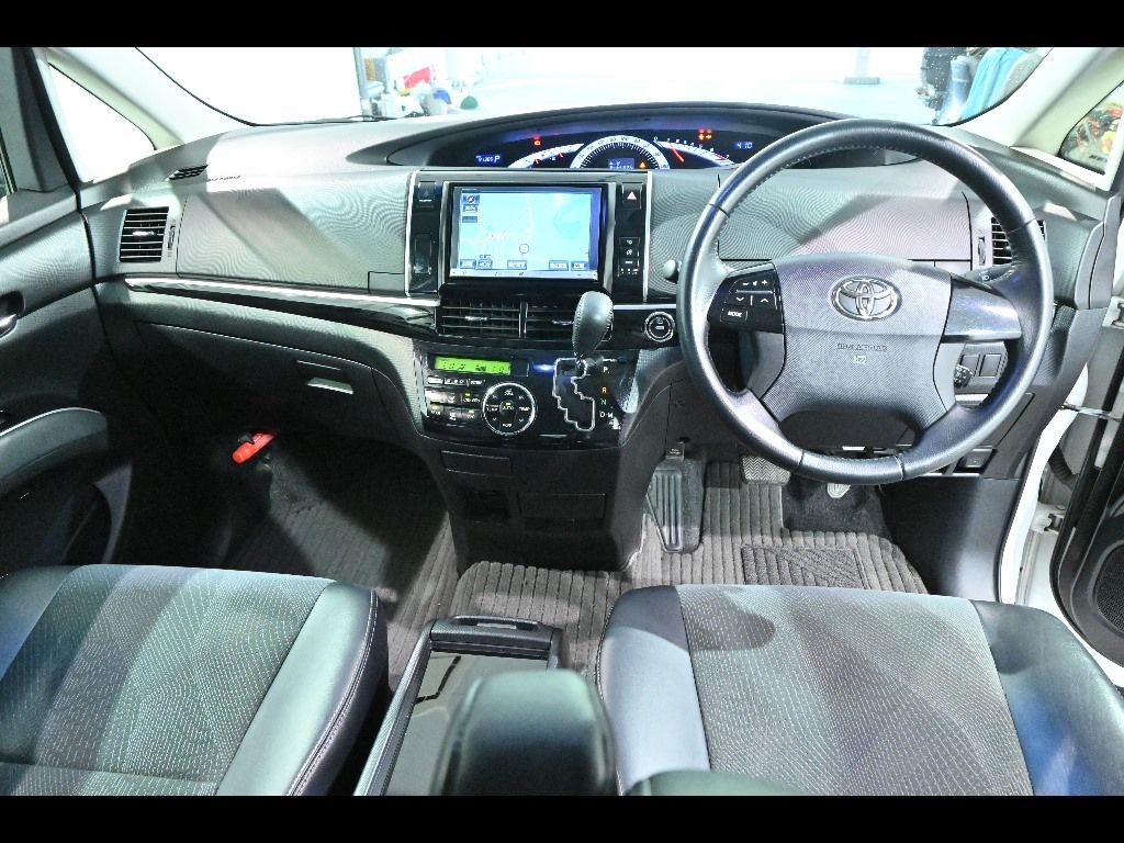2014 Toyota Estima アエラスプレミアムエディション auction photo 3