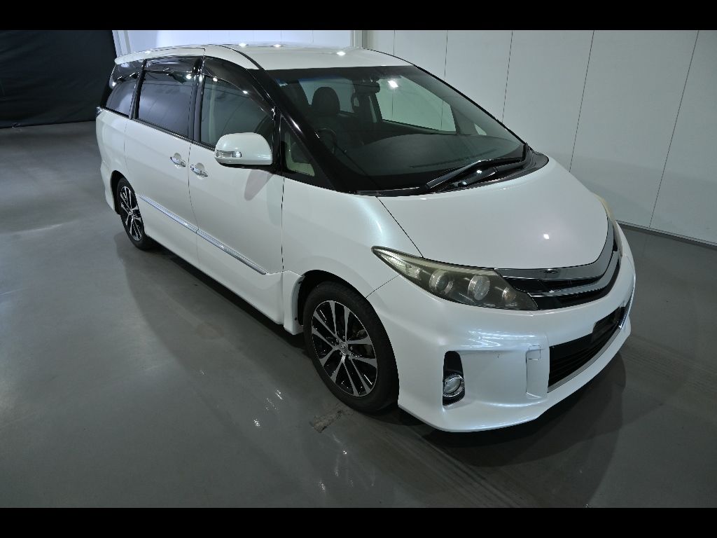 2014 Toyota Estima アエラスプレミアムエディション Japan auction vehicle