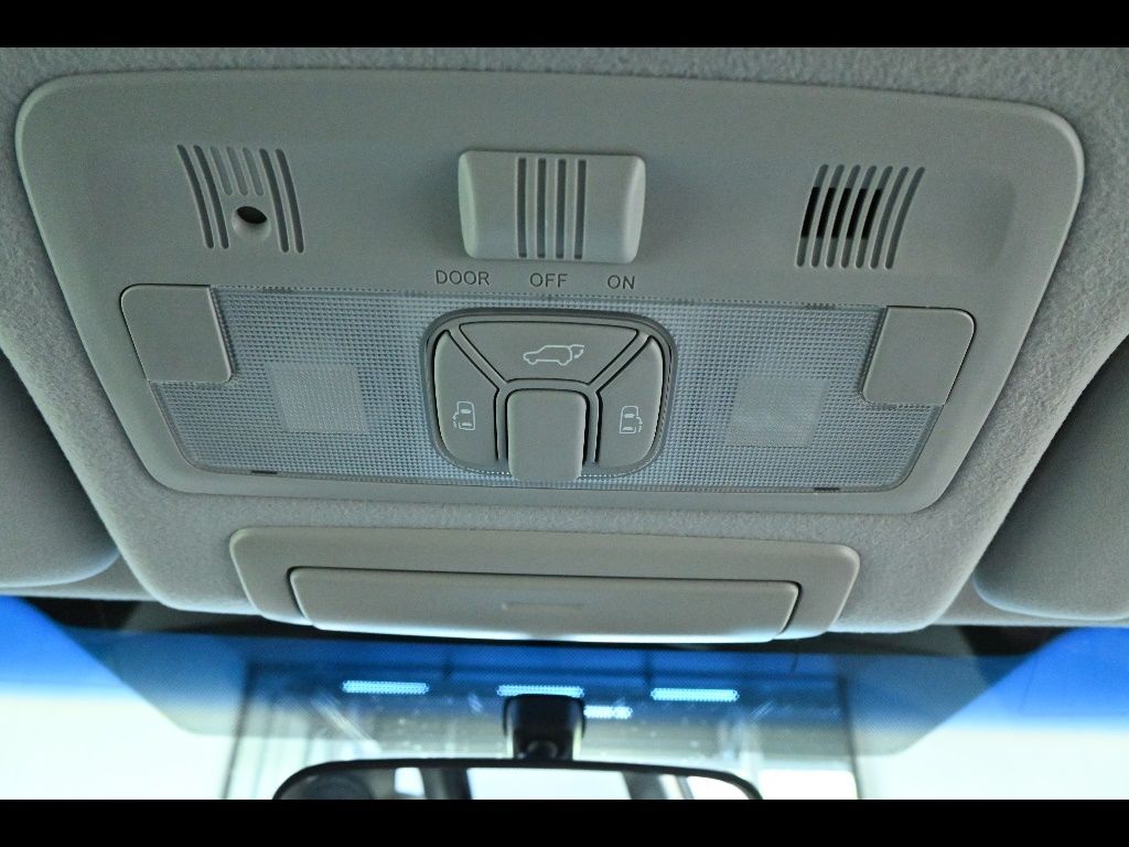 2014 Toyota Estima アエラスプレミアムエディション auction photo 11