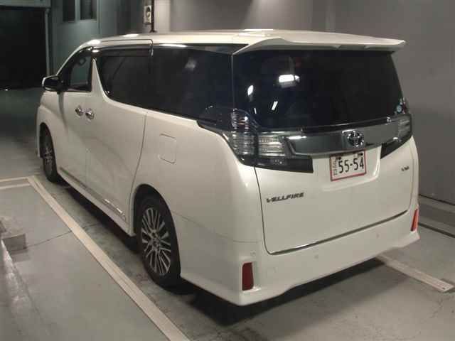 2017 Toyota Vellfire auction photo 2