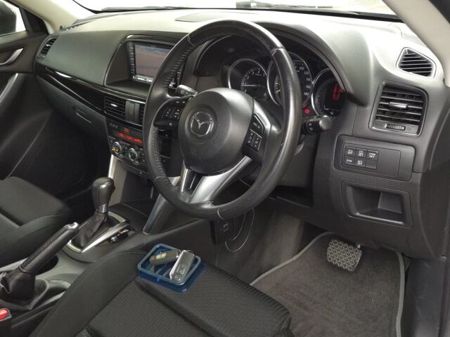 2014 Mazda CX-5 20S auction photo 3
