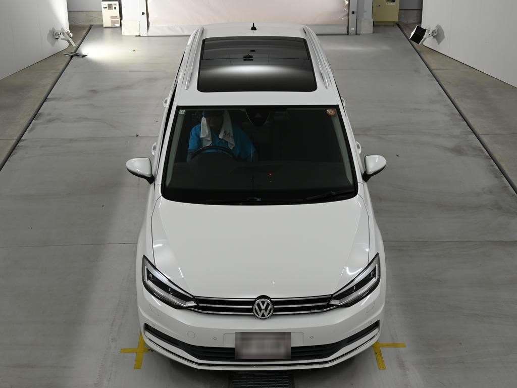 2017 Volkswagen VW ゴルフトゥーラン TSI Highline auction photo 7