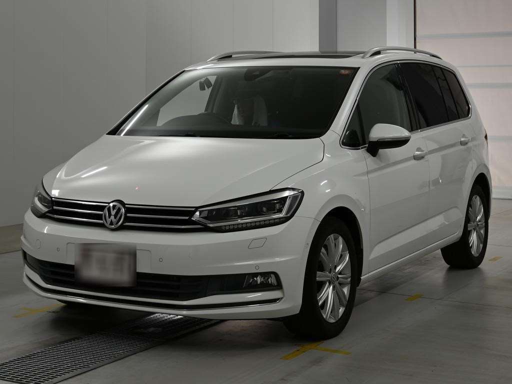 Japan Auction Vehicles 14 2017 Volkswagen VW ゴルフトゥーラン TSI Highline auction photo