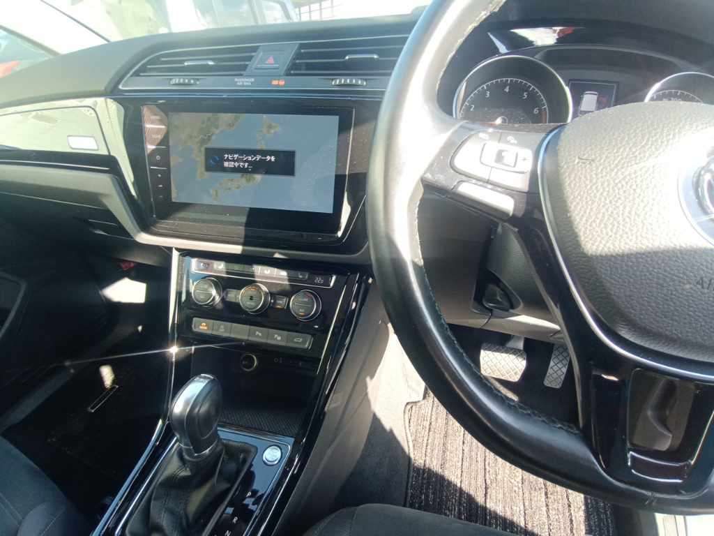 2017 Volkswagen VW ゴルフトゥーラン TSI Highline auction photo 11
