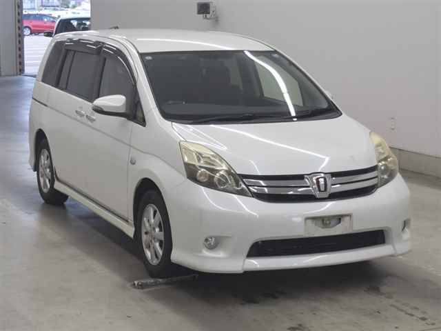 2014 Toyota Isis プラタナVセレクション Japan auction vehicle