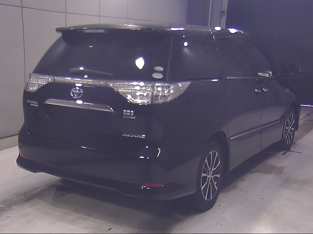 2015 Toyota Estima 4WD Hybrid Aeras Premium Edition auction photo 2