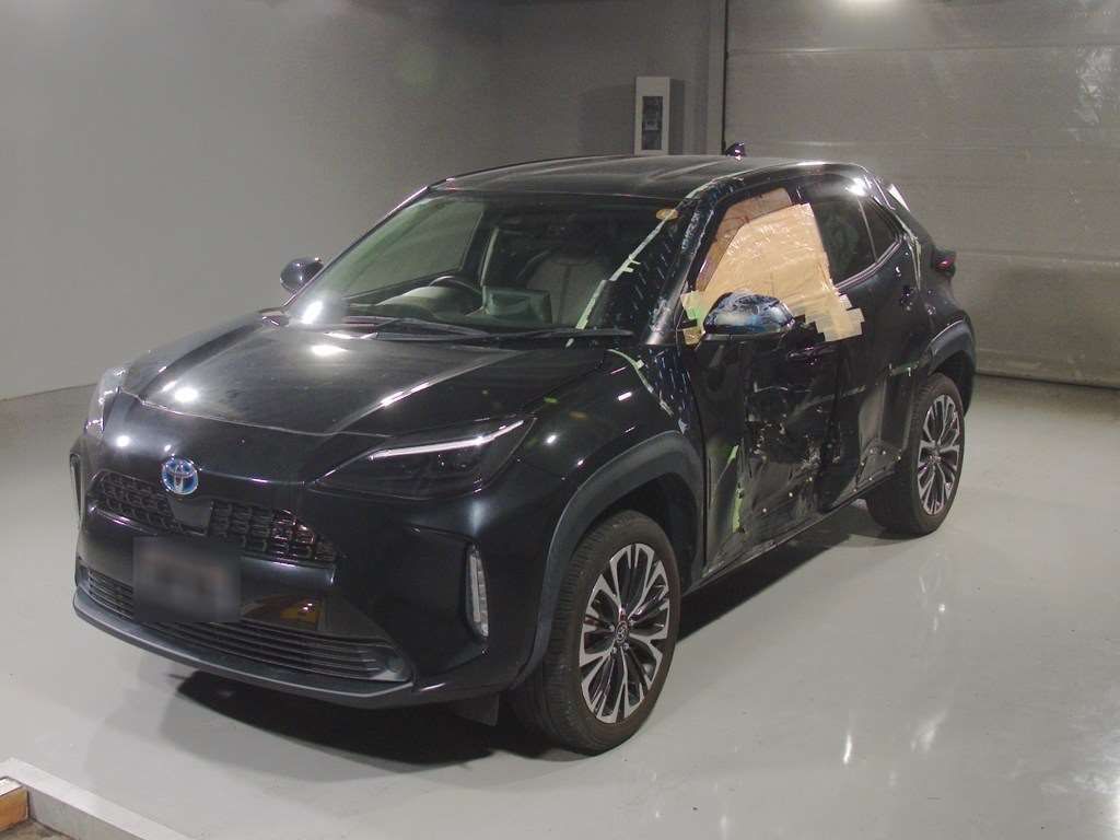 2022 Toyota Yaris Cross ハイブリッドZ Japan auction vehicle
