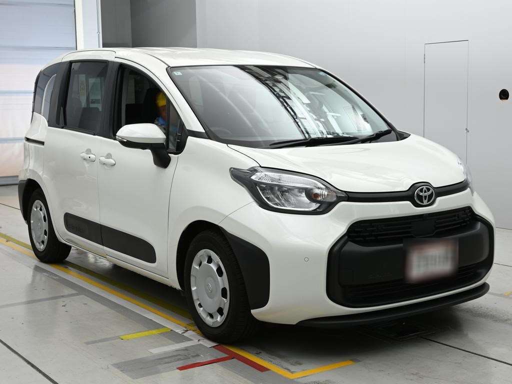 2024 Toyota Sienta G auction photo 5