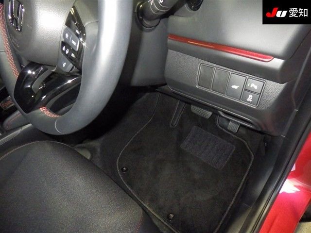 2026 Honda Vezel e:HEV RS auction photo 5