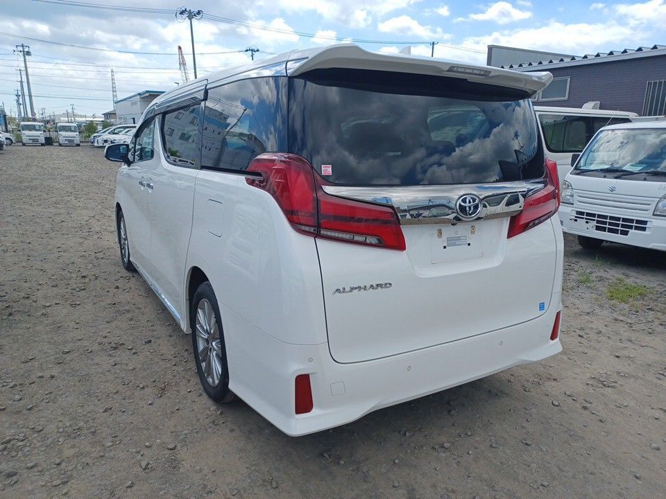 2021 Toyota Alphard auction photo 6