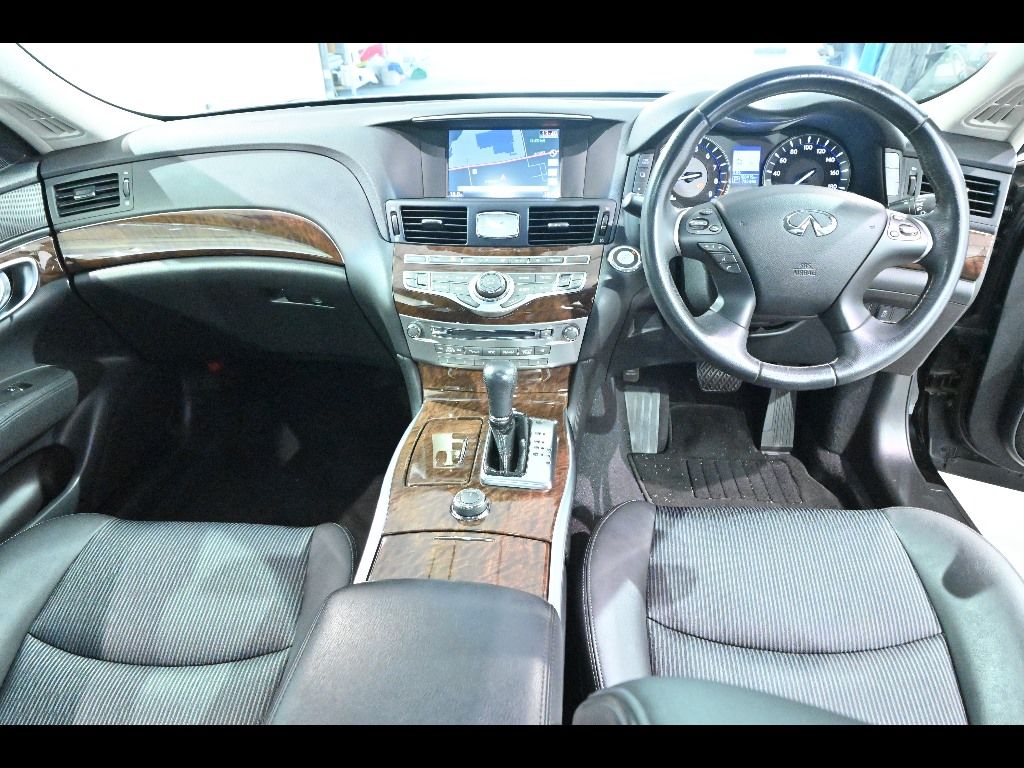 2015 Nissan Fuga 250GT Aパッケージ auction photo 3