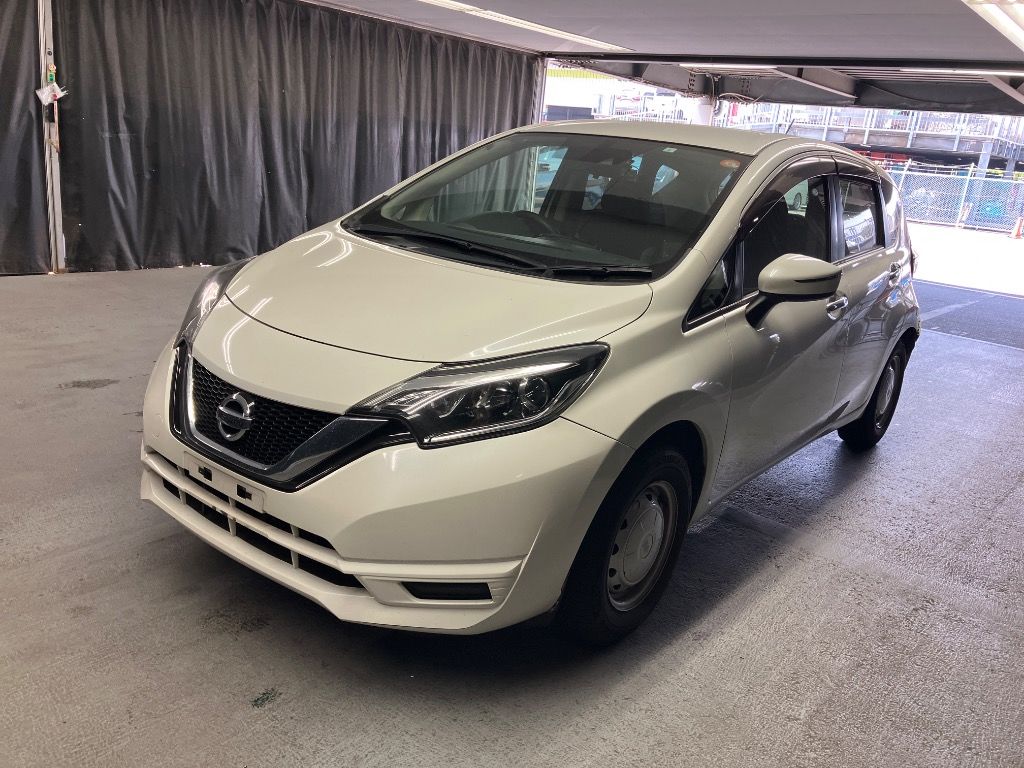 2017 Nissan Note X DIG-S auction photo 5