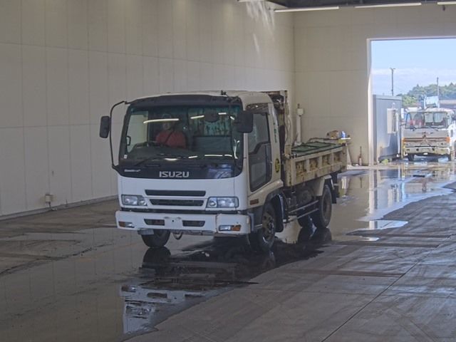 2007 Isuzu Forward ダンプ Japan auction vehicle