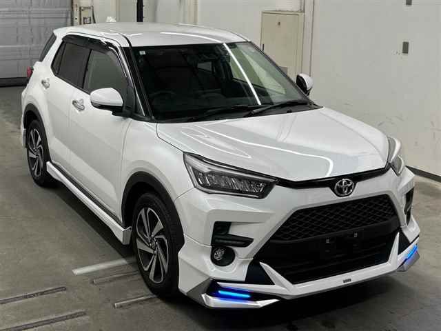 2023 Toyota Raize Z 4WD Japan auction vehicle
