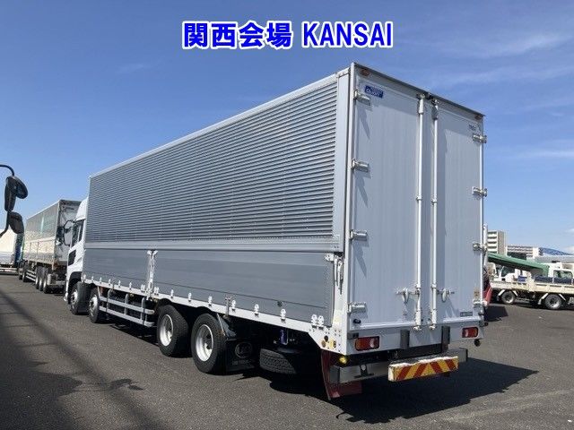 2019 Nissan Diesel クオン Aluminum Wing auction photo 2