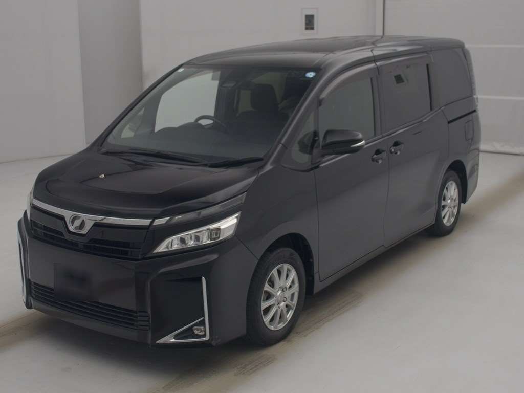 2018 Toyota Voxy V Japan auction vehicle