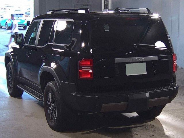 2025 Toyota Land Cruiser 250 VX 4WD auction photo 2