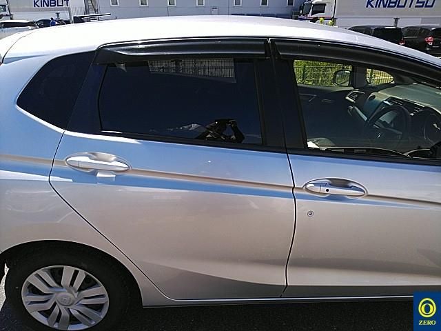 2016 Honda Fit 4WD auction photo 14