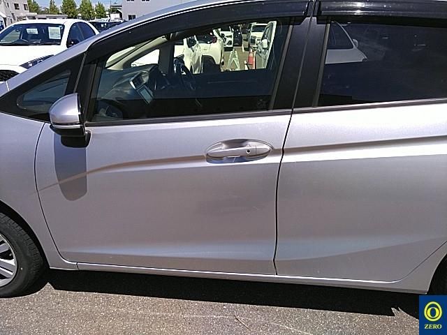 2016 Honda Fit 4WD auction photo 13