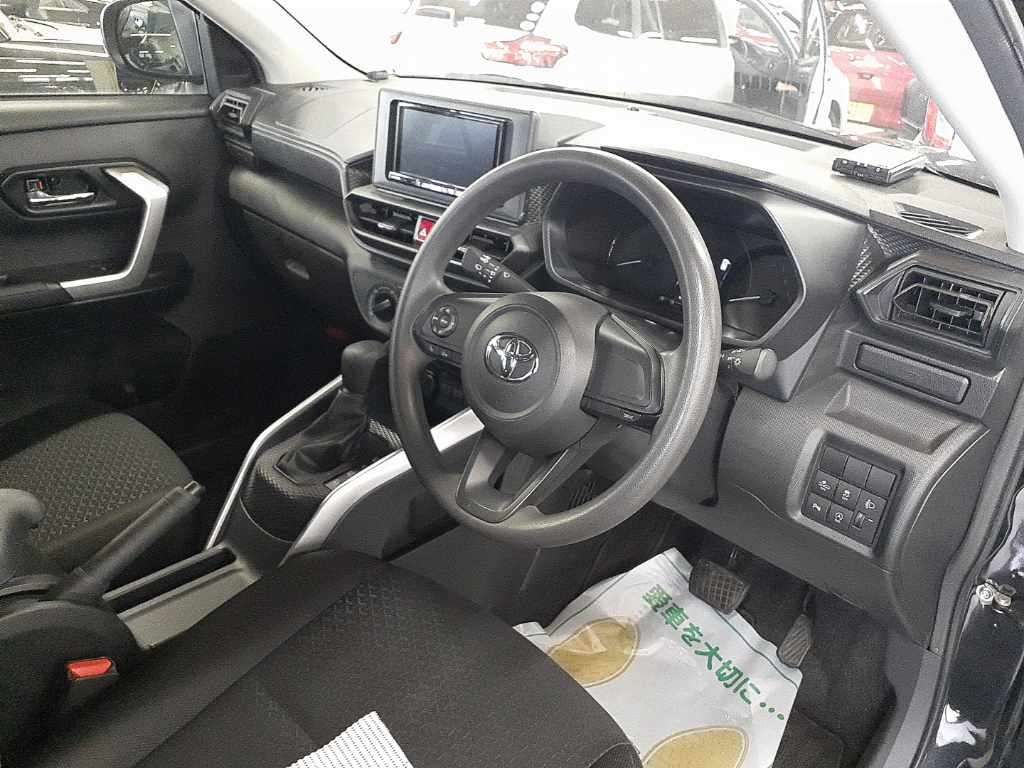 2023 Toyota Raize X auction photo 9