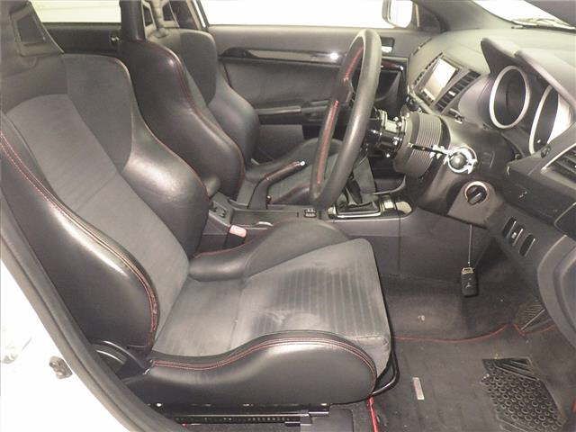 2015 Mitsubishi ランサー 4WD Evolution Final auction photo 5