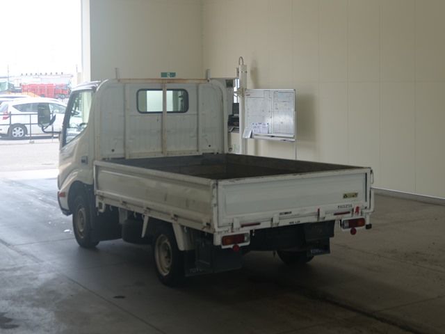 2013 Toyota Dyna Hira auction photo 2