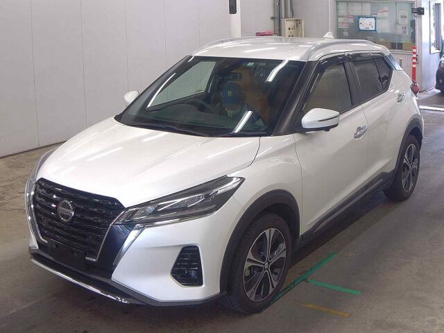 2022 Nissan Kicks X Two-Tone Interior Edition auction photo 4
