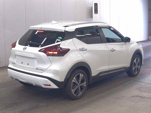 2022 Nissan Kicks X Two-Tone Interior Edition auction photo 5