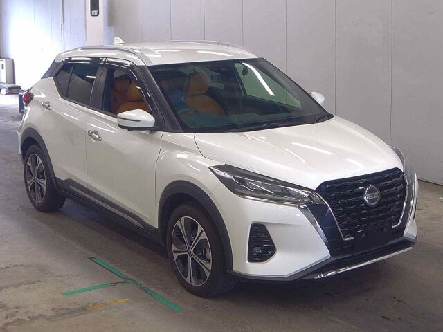 2022 Nissan Kicks X Two-Tone Interior Edition Japan auction vehicle