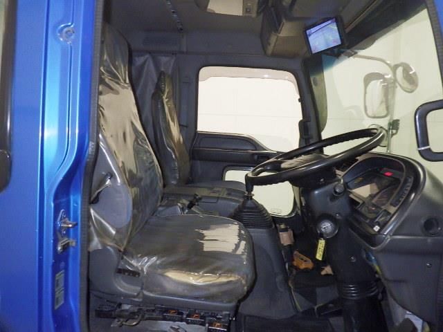 2004 Isuzu Forward Container-only vehicle auction photo 5